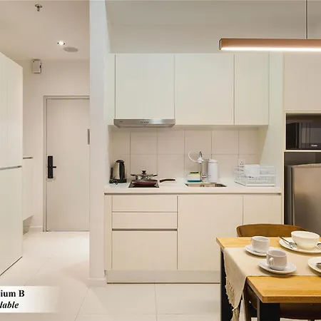Chambers Signature Suites, Kuala Lumpur Room photo