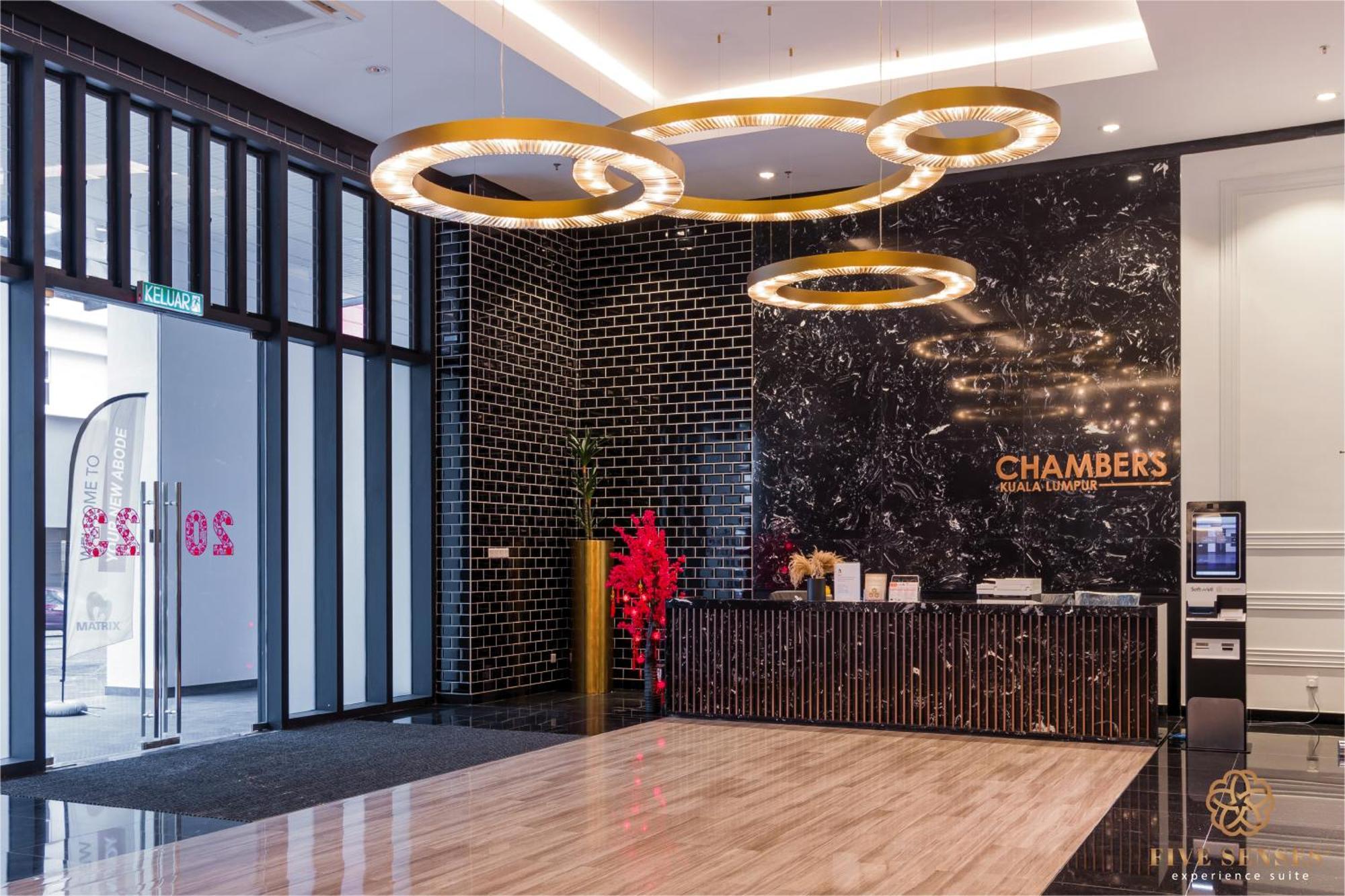 Apartment Chambers Signature Suites,