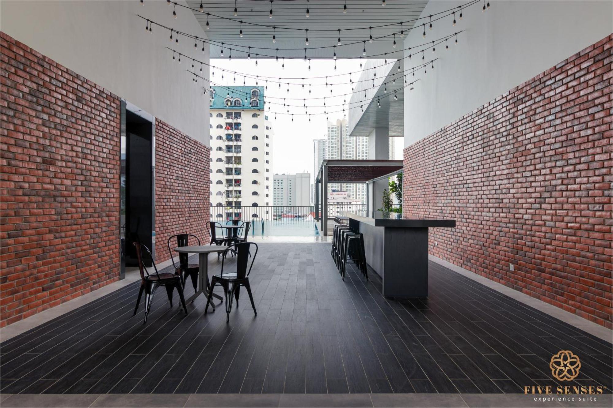 Apartment Chambers Signature Suites,